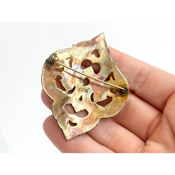 Siam Made Cloissone Gold Toned White Enamel Ornate Vintage Cutout Brooch Lapel - Picture 7 of 9